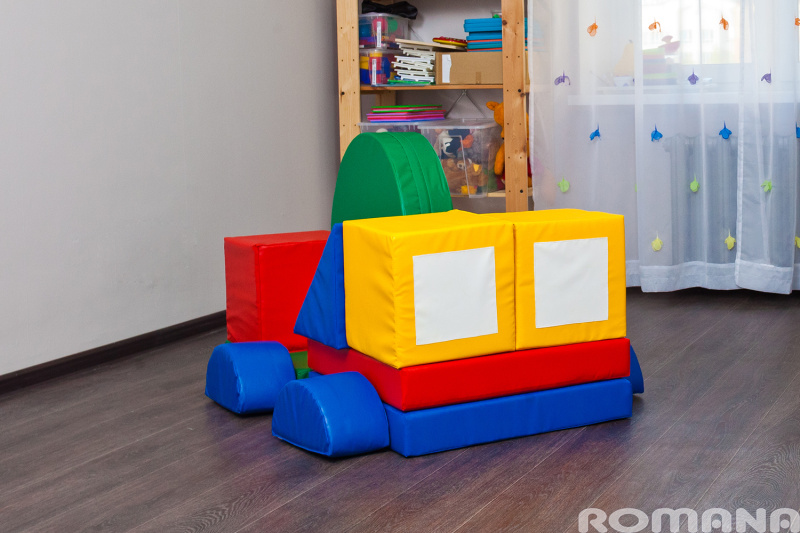 Мягкий игровой комплекс Romana «Автофургон» в Волжском ВИНКО